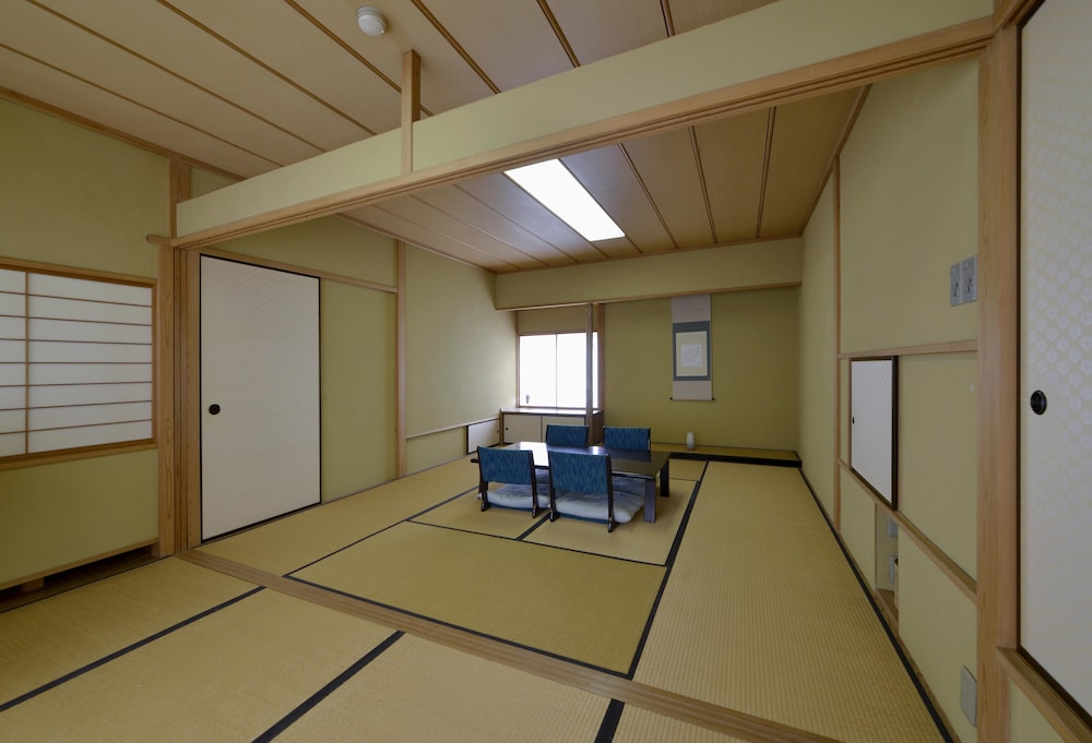 ゼン　ホステル 松本・軽井沢