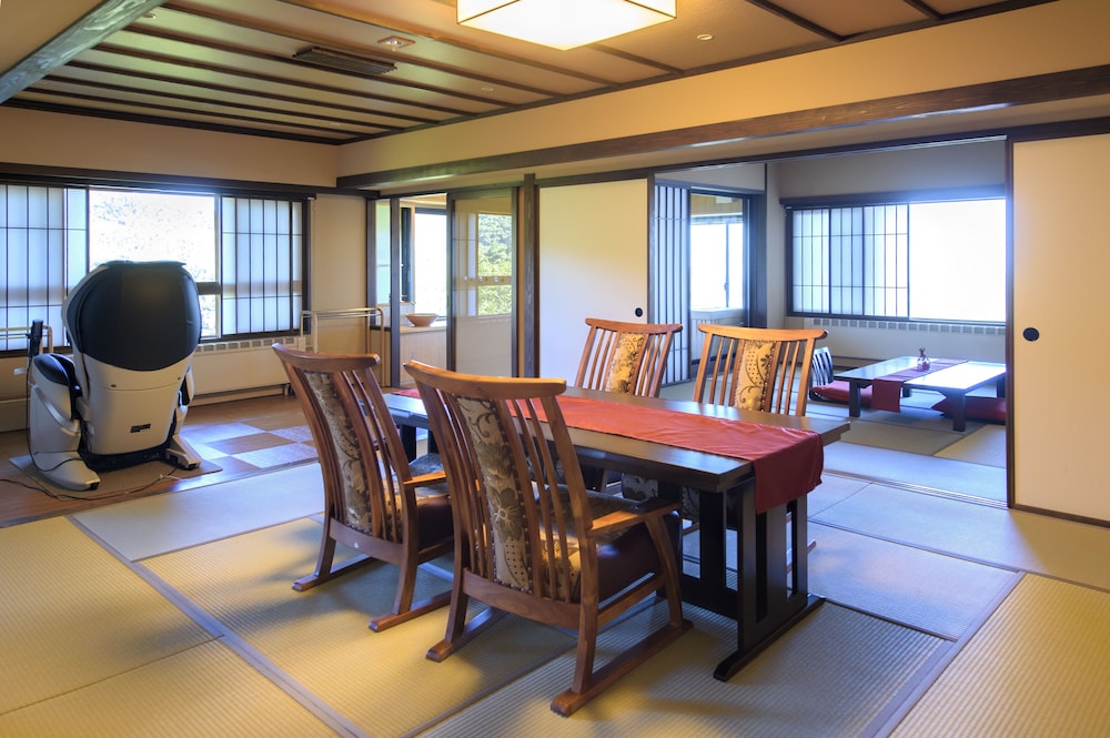 ホテル東館 松本・軽井沢