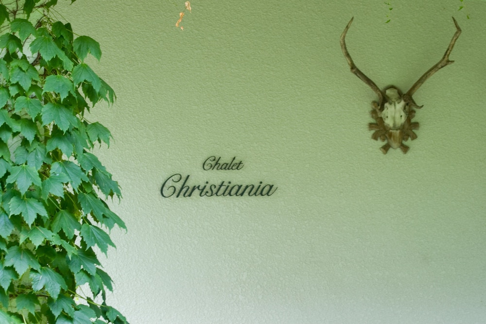 シャレークリスチャニア 松本・軽井沢