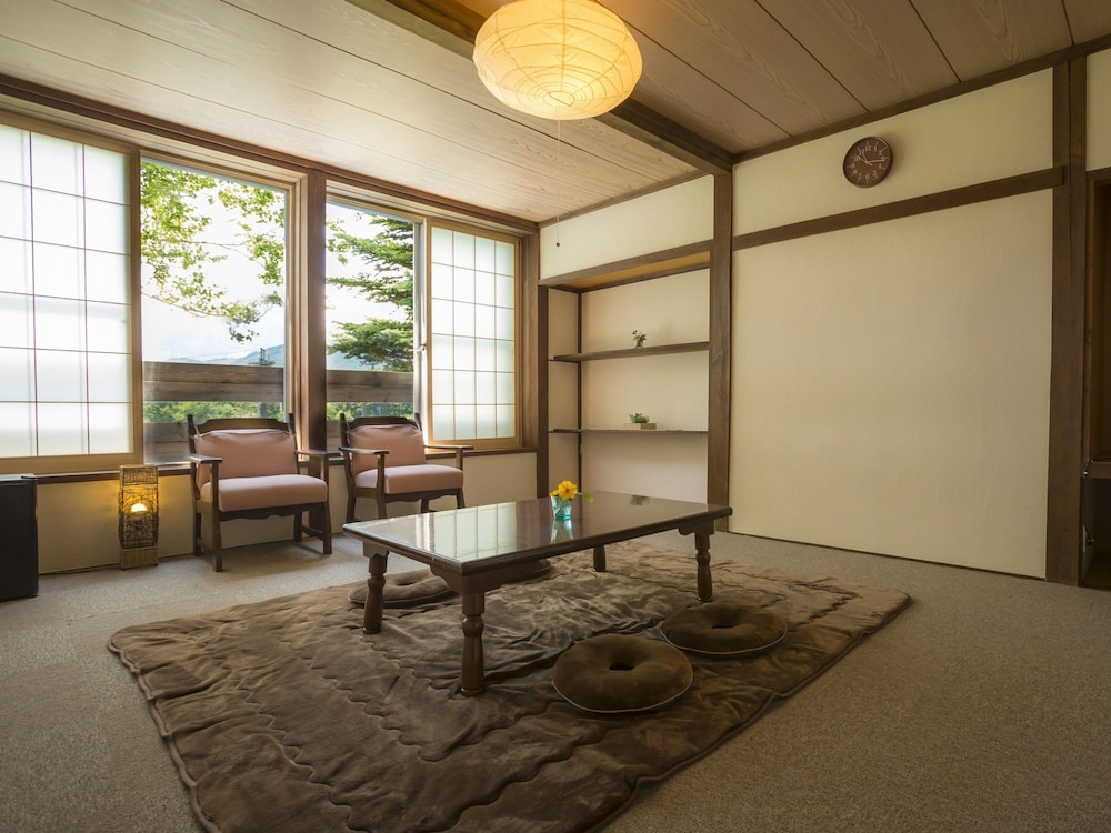 ロッヂシーハイル 松本・軽井沢