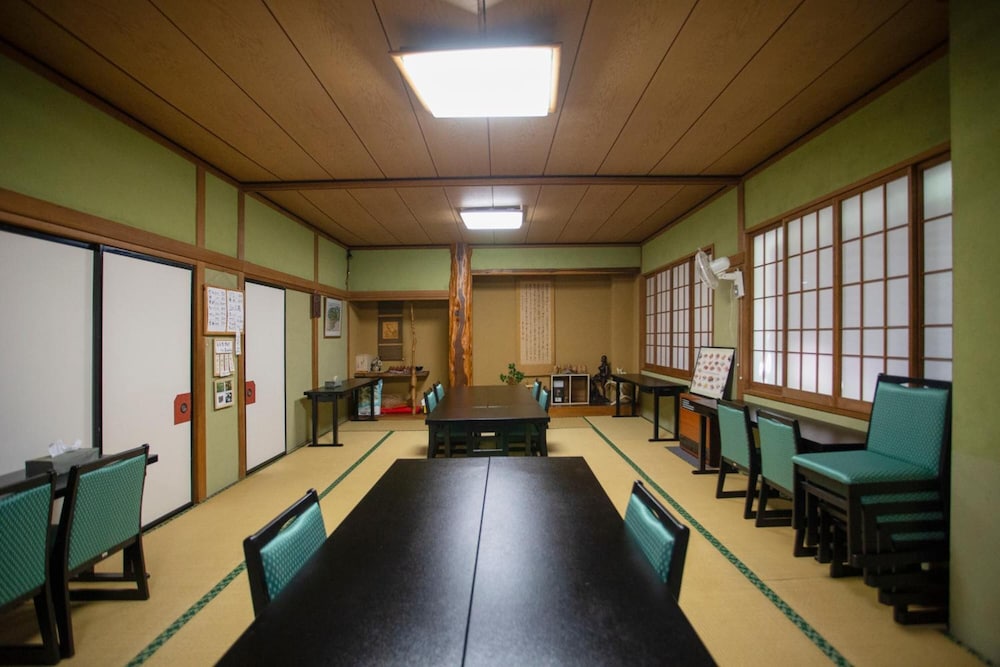 静泉荘 松本・軽井沢