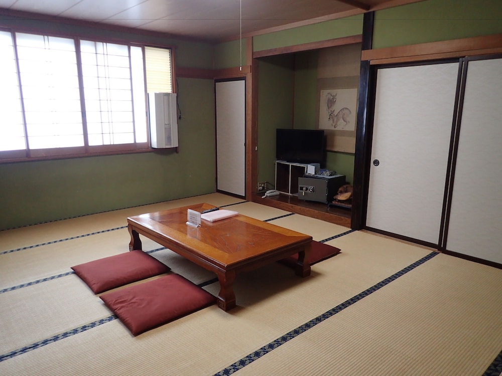 静泉荘 松本・軽井沢