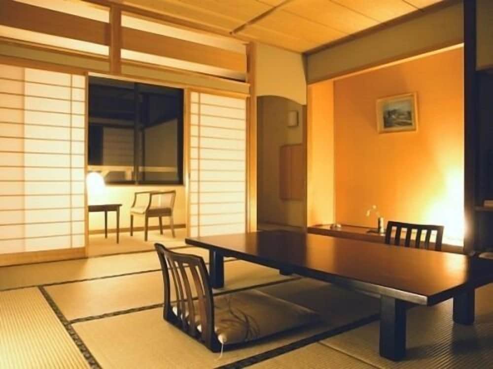 ホテルやまぶき 松本・軽井沢