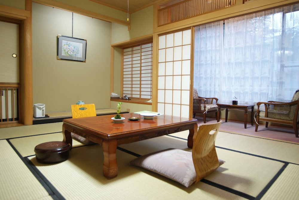 ホテルからまつ荘 松本・軽井沢