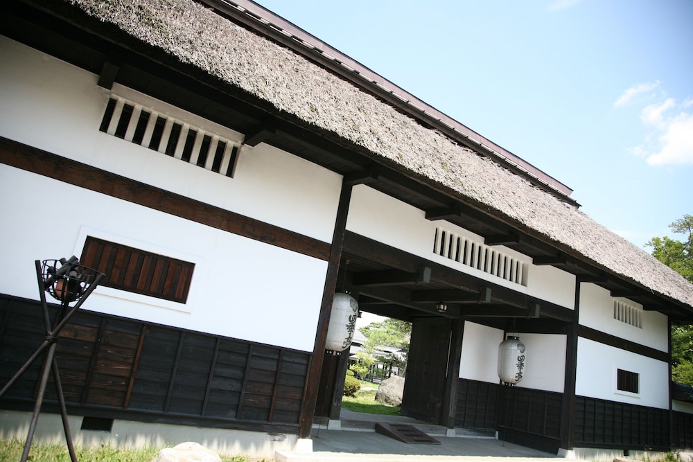 諏訪湖の森 四季亭 松本・軽井沢