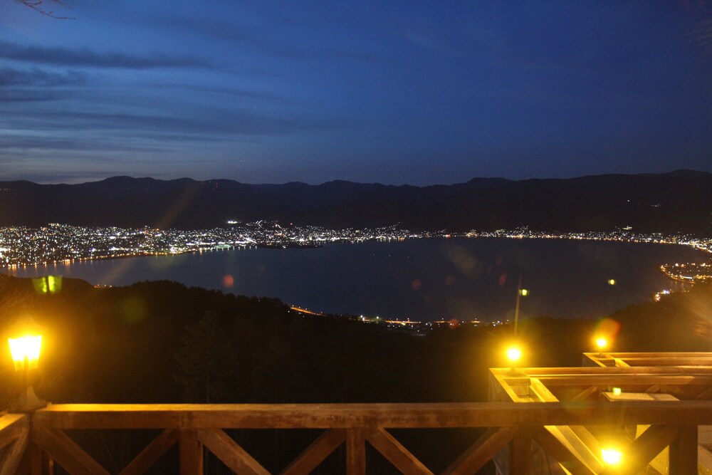 諏訪湖の森 四季亭 松本・軽井沢