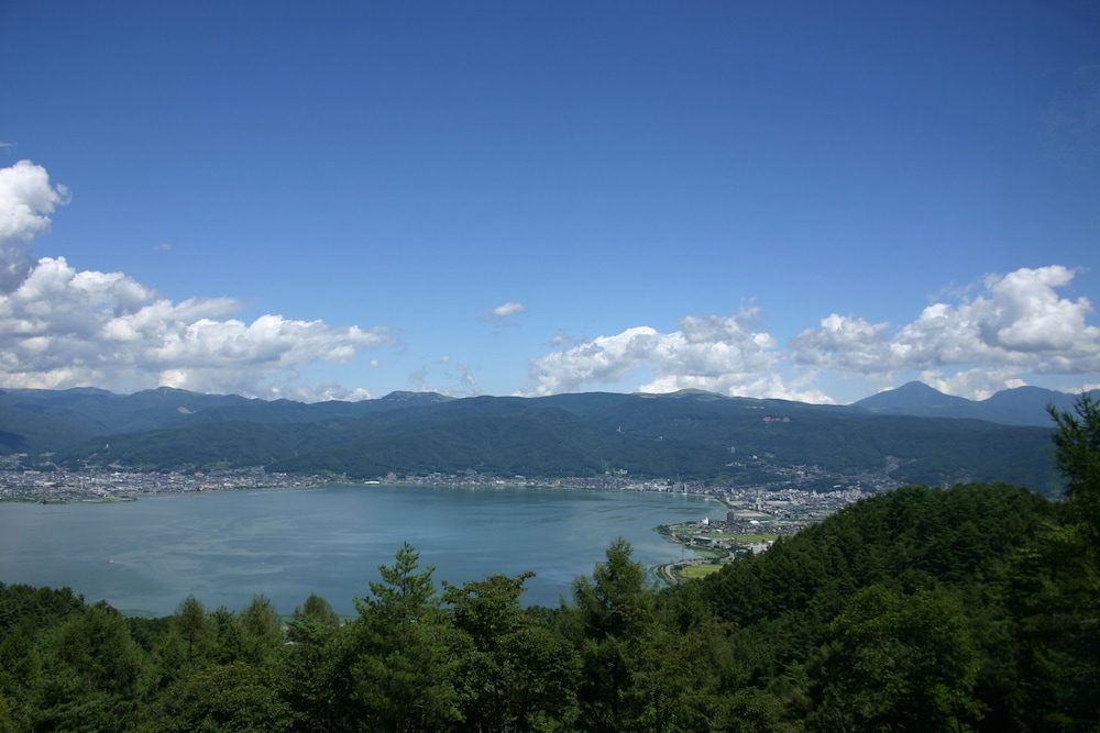 諏訪湖の森 四季亭 松本・軽井沢