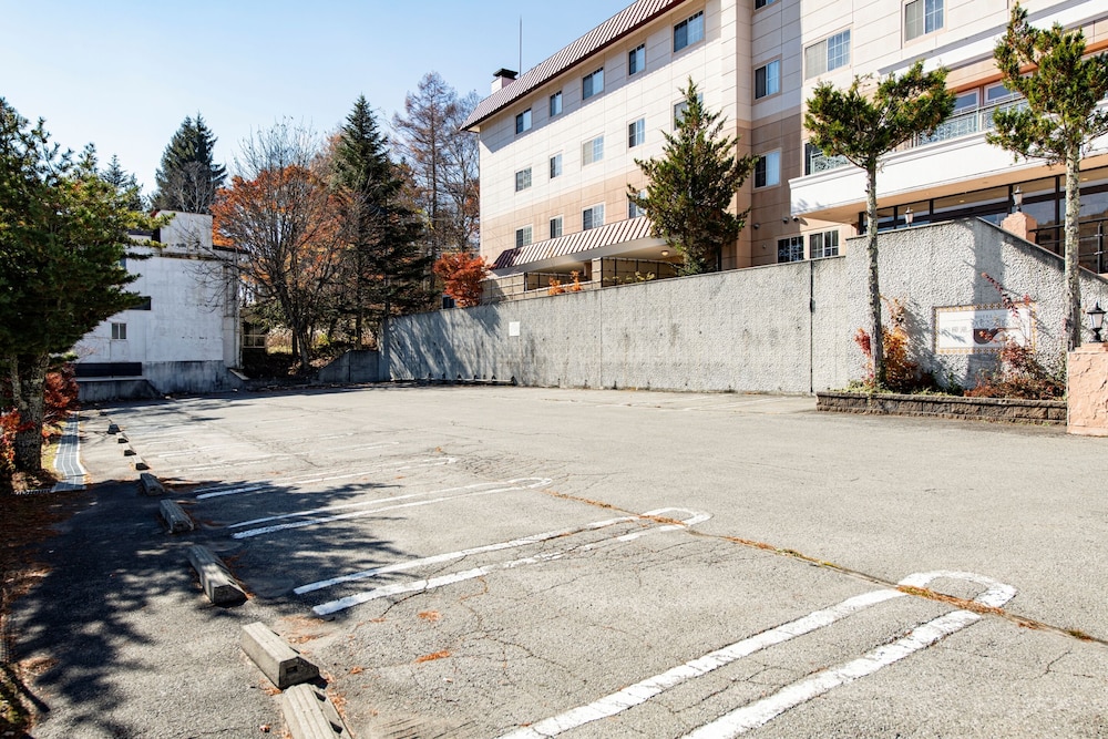 白樺湖ホテルパイプのけむり 松本・軽井沢