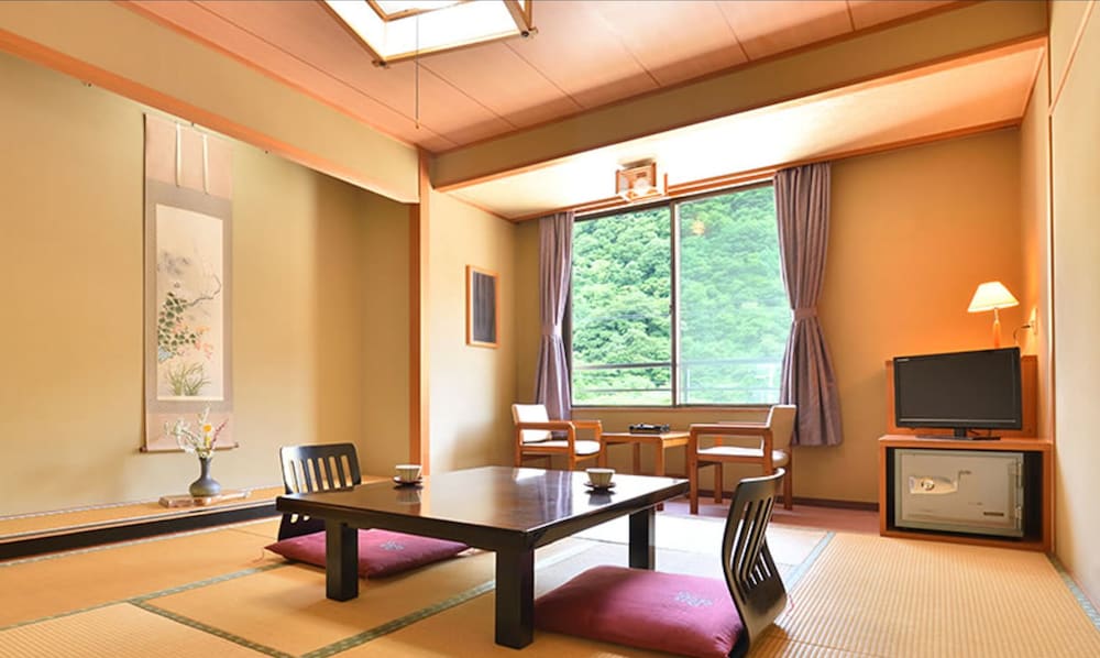 望山亭 ことぶき 松本・軽井沢