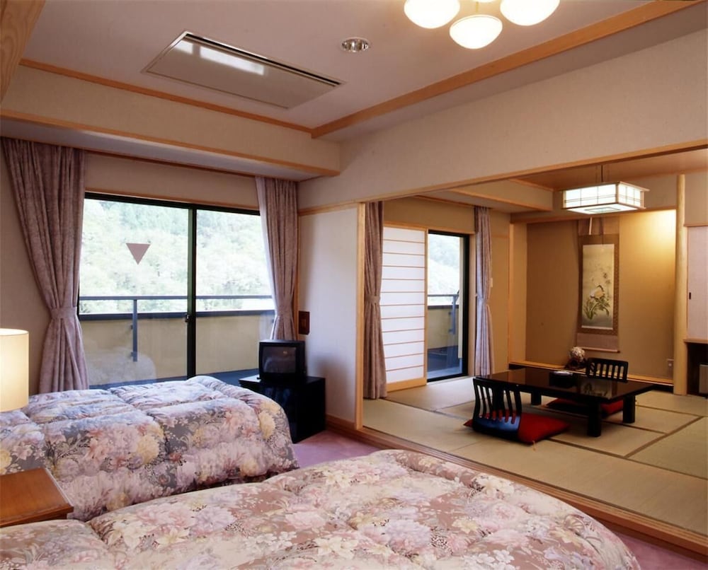 望山亭 ことぶき 松本・軽井沢