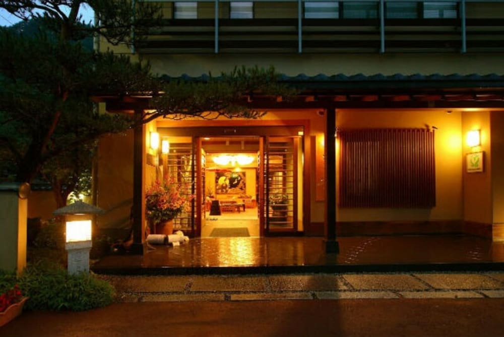 望山亭 ことぶき 松本・軽井沢