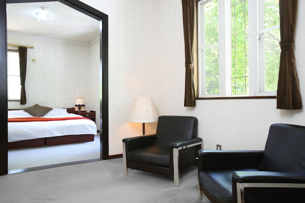 36 DEGREES NORTH, LODGE HAKUBA JAPAN 松本・軽井沢