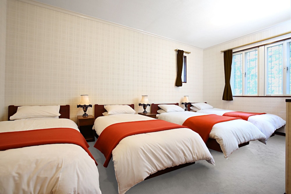 36 DEGREES NORTH, LODGE HAKUBA JAPAN 松本・軽井沢