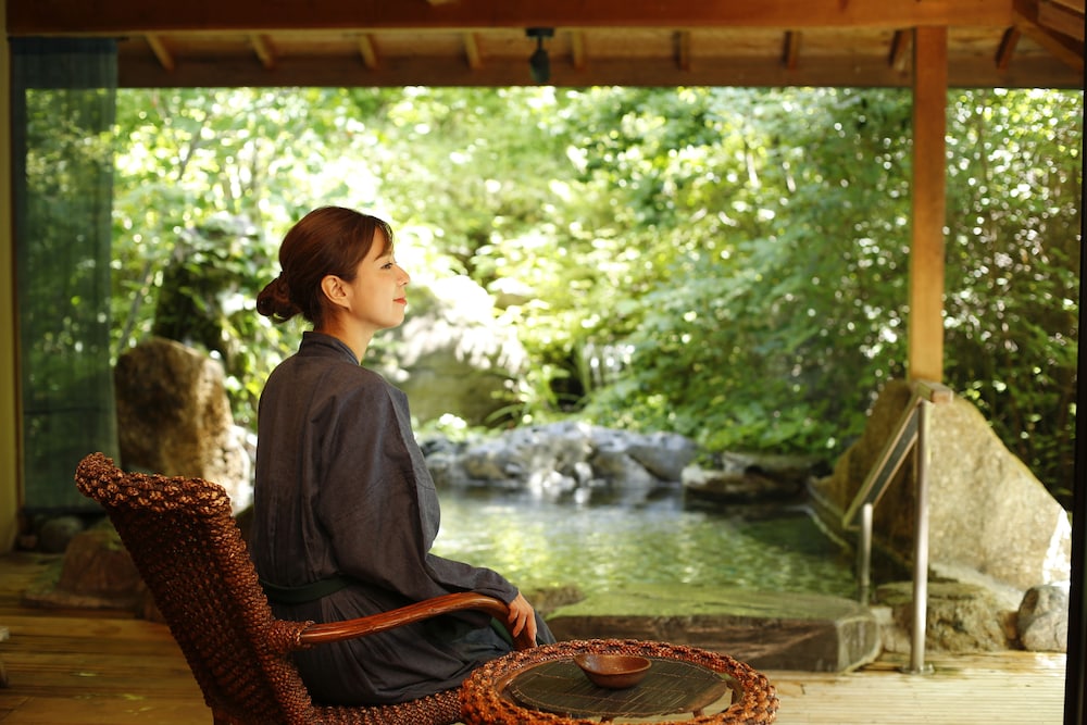 たてしな藍 松本・軽井沢