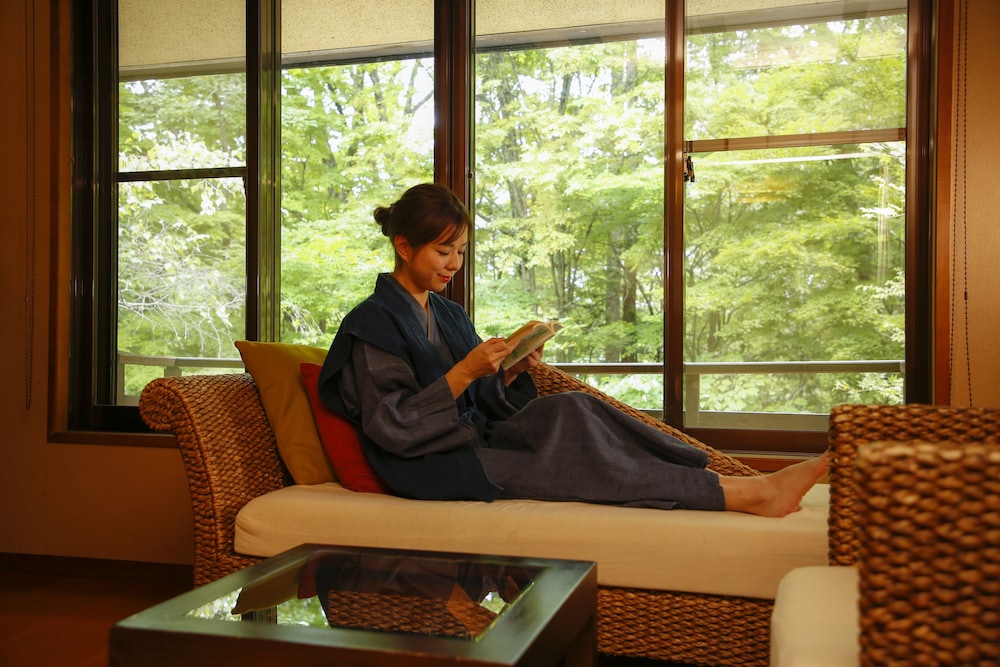 たてしな藍 松本・軽井沢