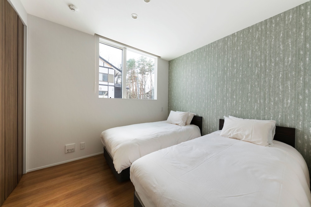 HAKUBA GREY WOLF CHALET 松本・軽井沢