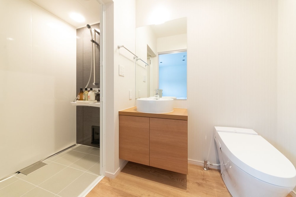 HAKUBA BLACK CRANE CHALET 松本・軽井沢