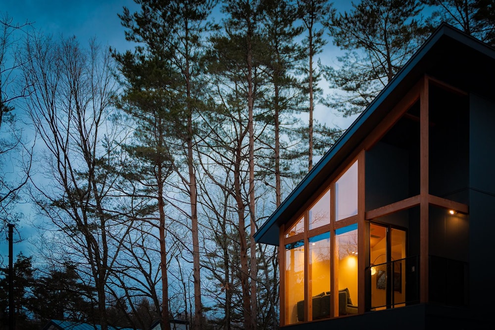 HAKUBA BLACK CRANE CHALET 松本・軽井沢