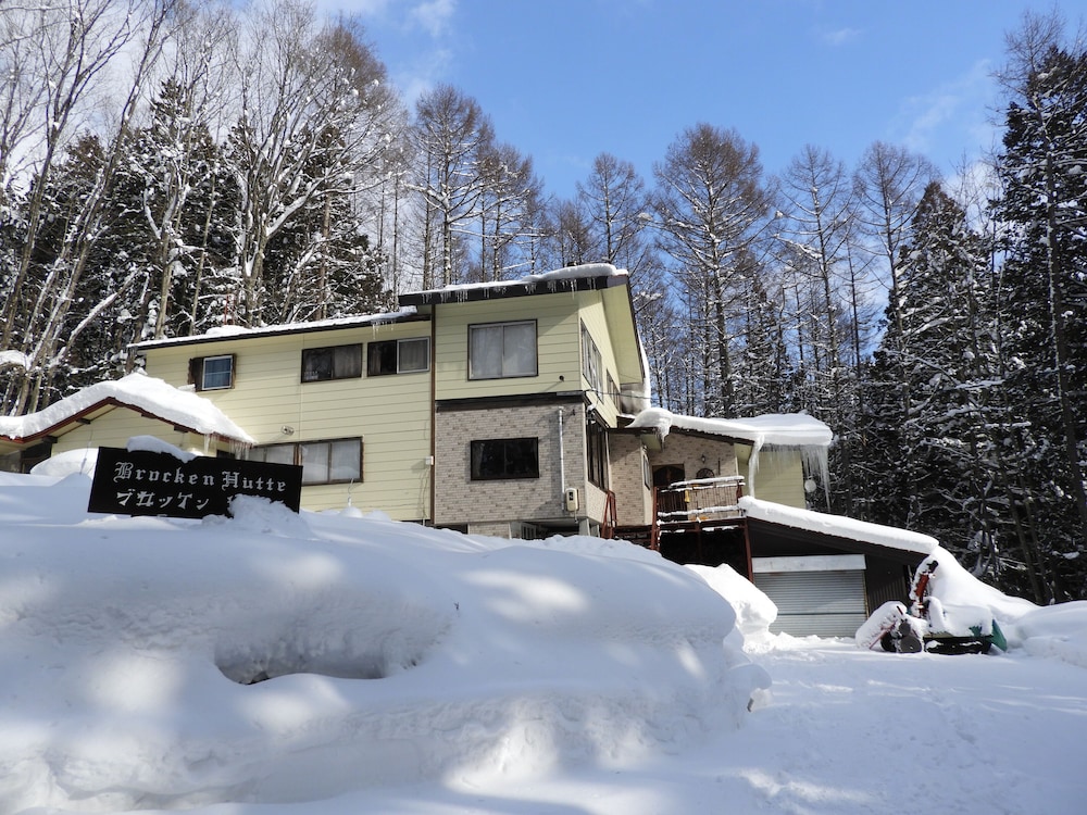 ブロッケンヒュッテ 松本・軽井沢