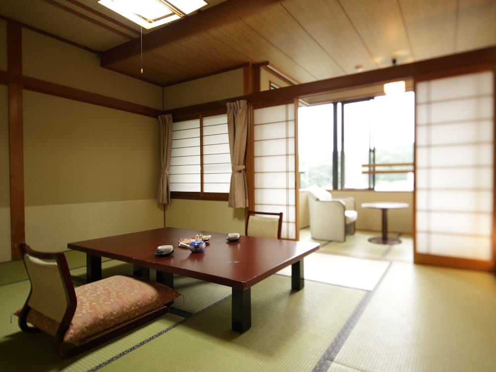 ユルイの宿 恵山 松本・軽井沢