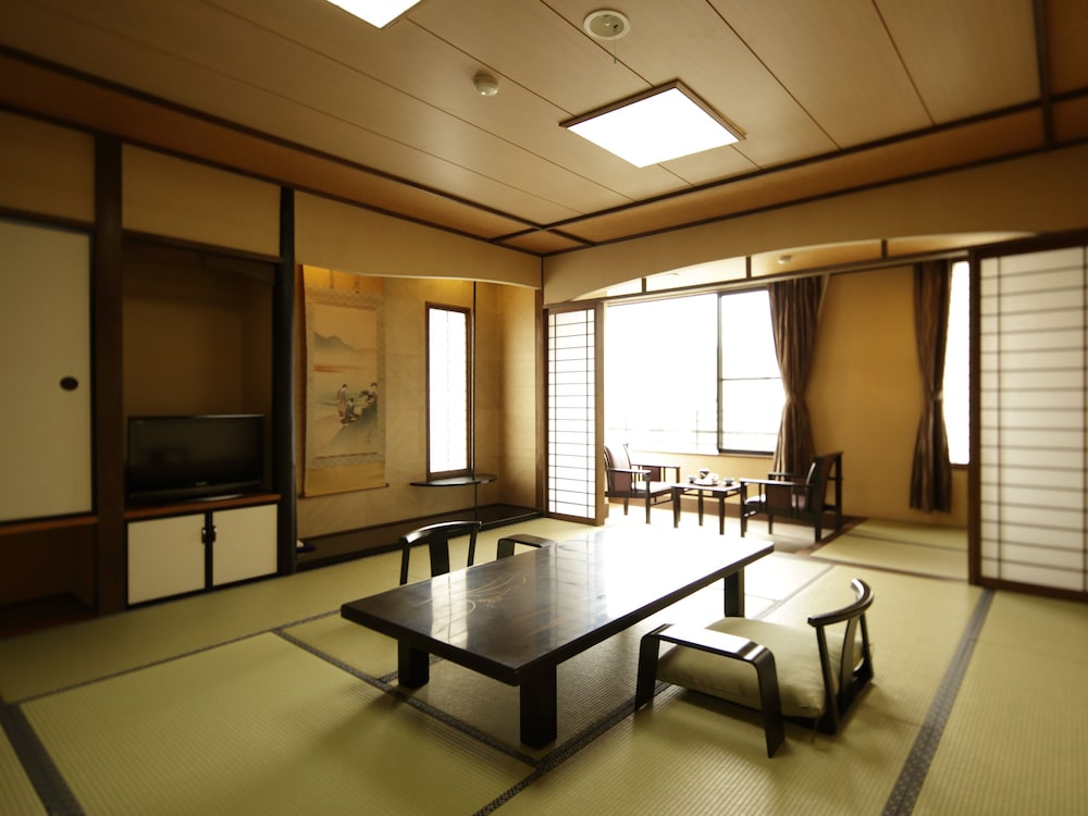 ユルイの宿 恵山 松本・軽井沢