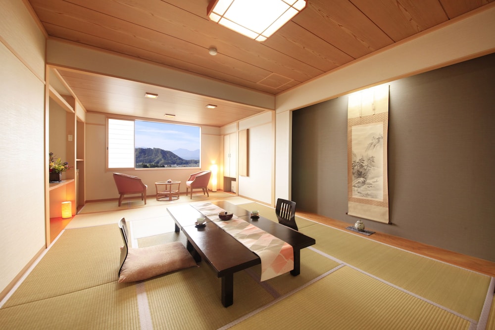 ホテル椿野 松本・軽井沢