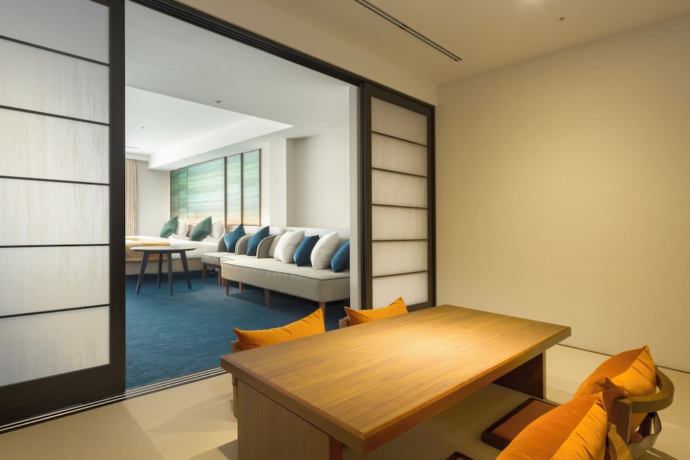 蓼科グランドホテル滝の湯 松本・軽井沢