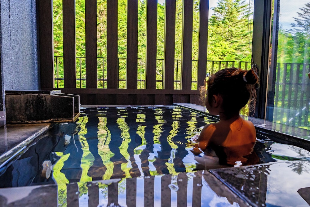 蓼科グランドホテル滝の湯 松本・軽井沢