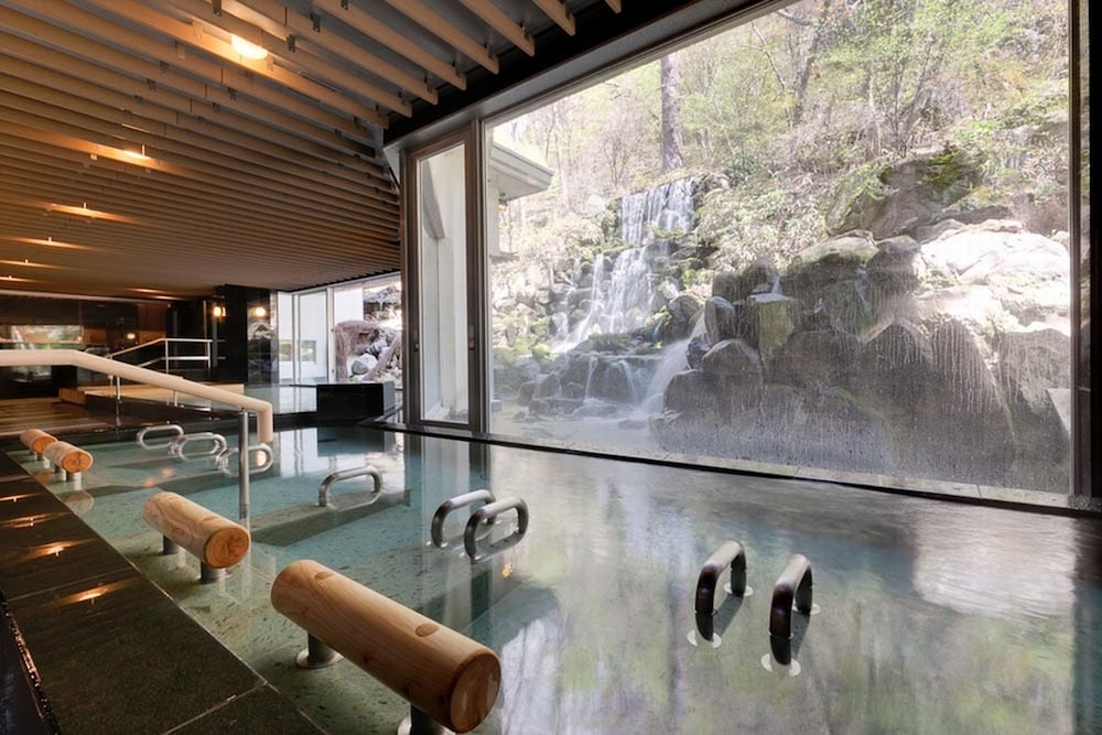 蓼科グランドホテル滝の湯 松本・軽井沢