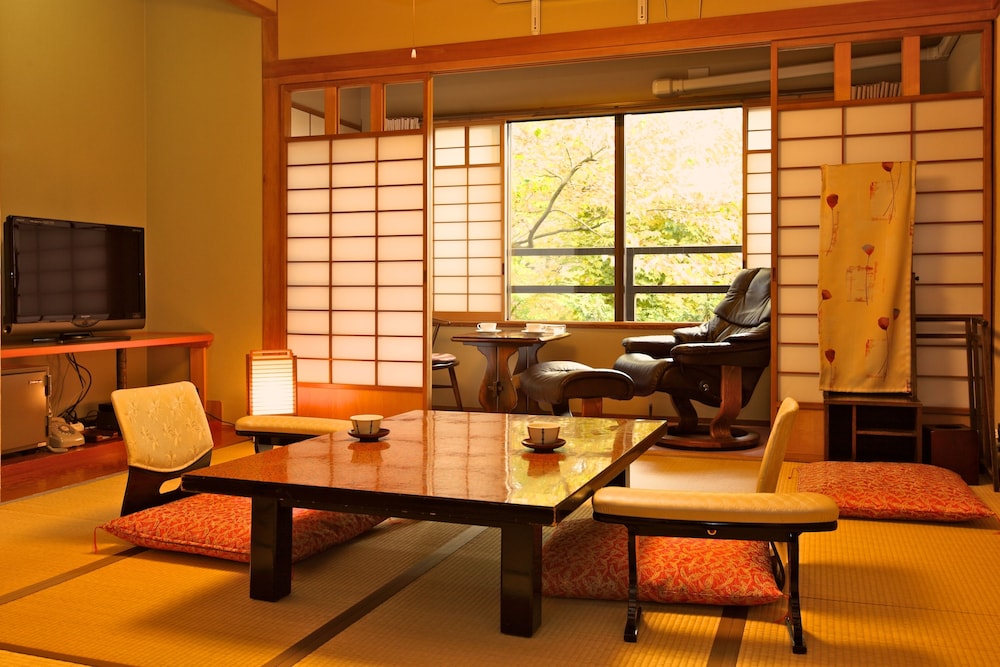 軽井沢 つるや旅館 松本・軽井沢