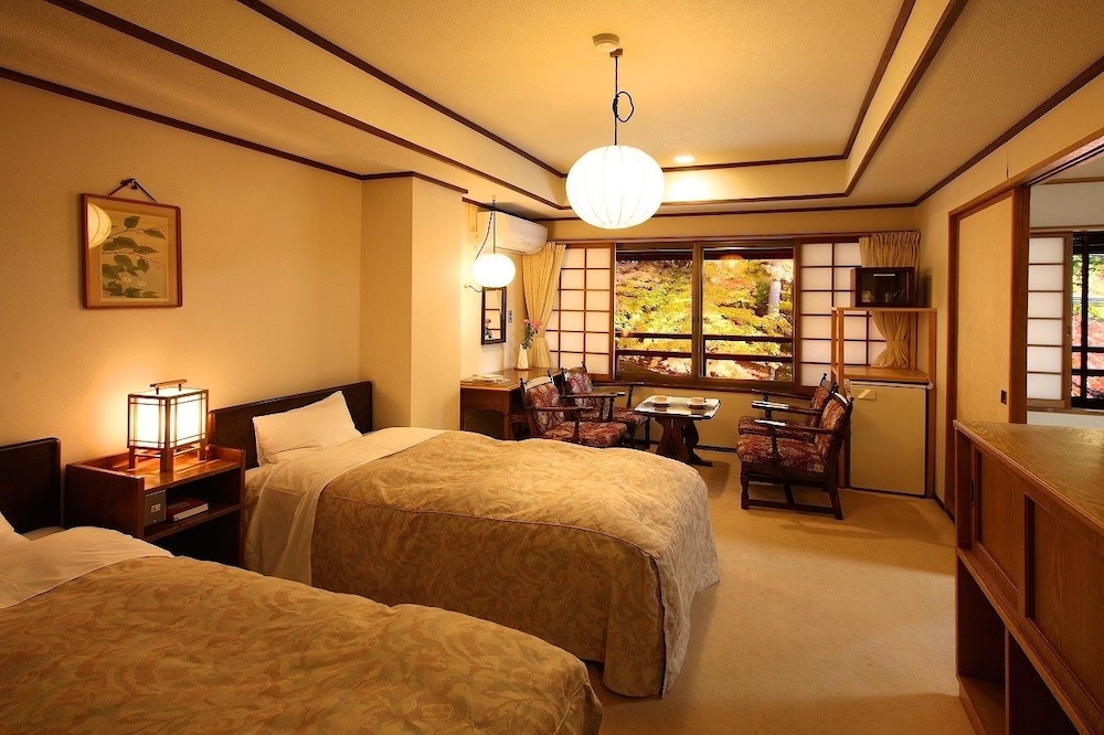 軽井沢 つるや旅館 松本・軽井沢