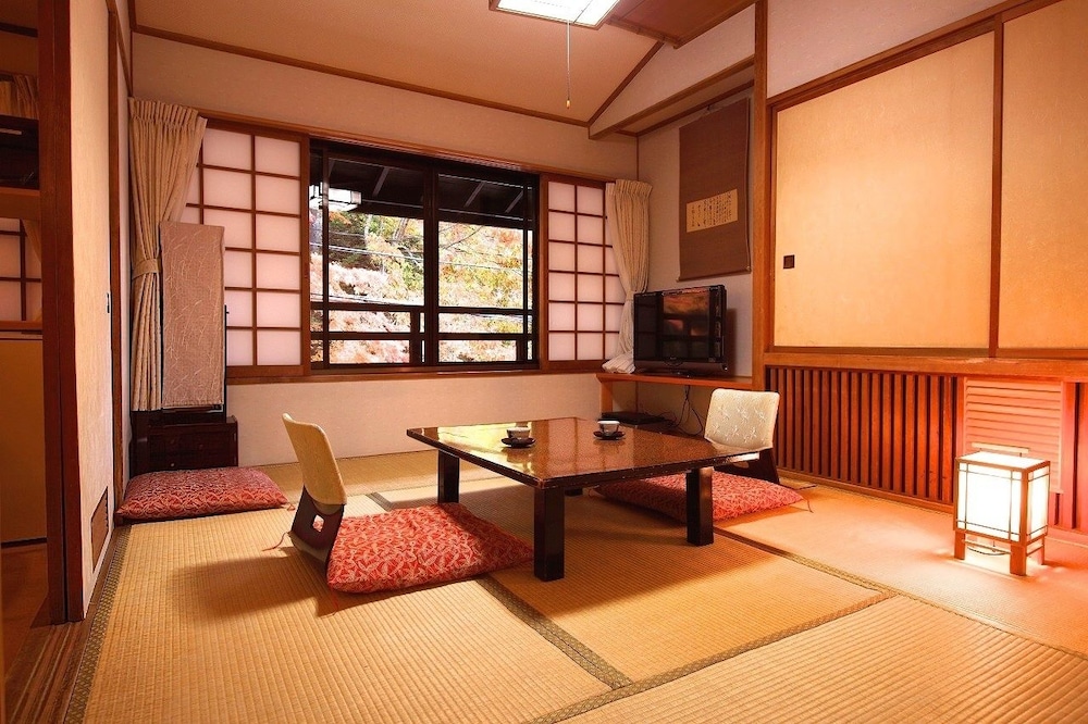 軽井沢 つるや旅館 松本・軽井沢