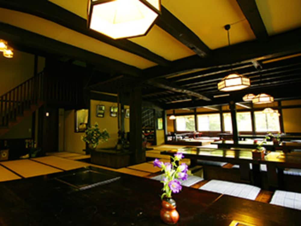 桜清水コテージ 松本・軽井沢