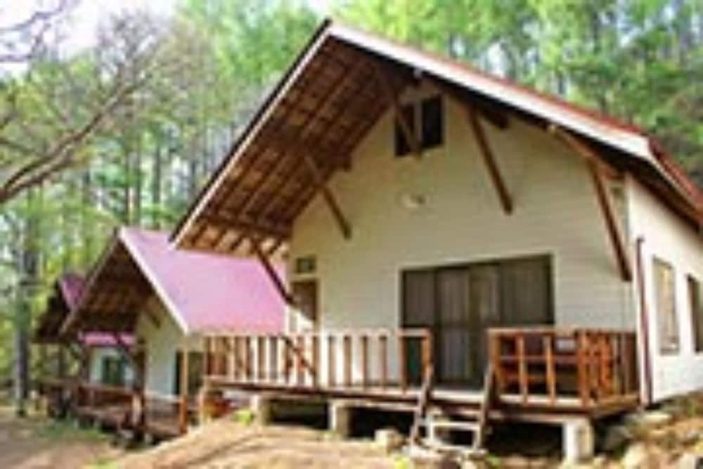 桜清水コテージ 松本・軽井沢