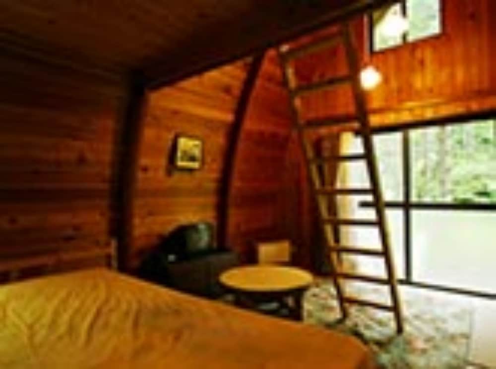 桜清水コテージ 松本・軽井沢