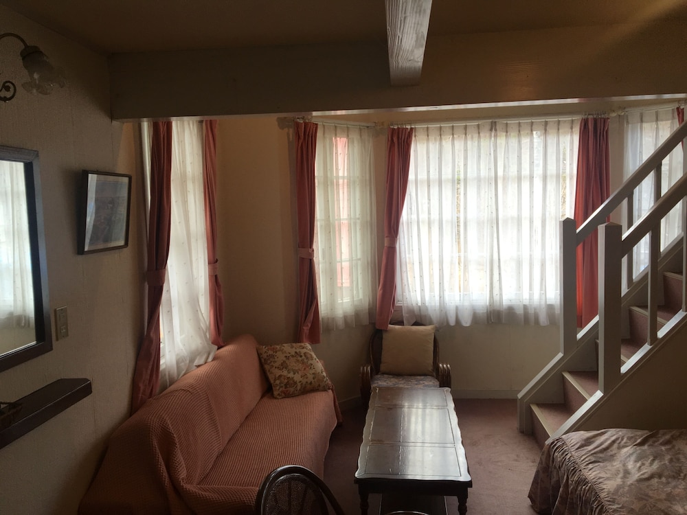 プチホテル & レストラン エアメイル 松本・軽井沢