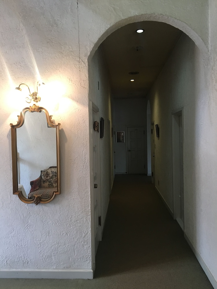 プチホテル & レストラン エアメイル 松本・軽井沢