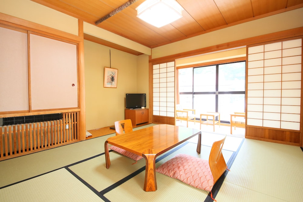 よろづや アネックス 湯楽庵 松本・軽井沢