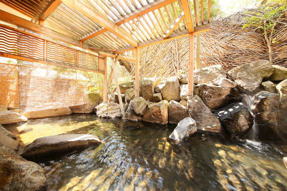 よろづや アネックス 湯楽庵 松本・軽井沢