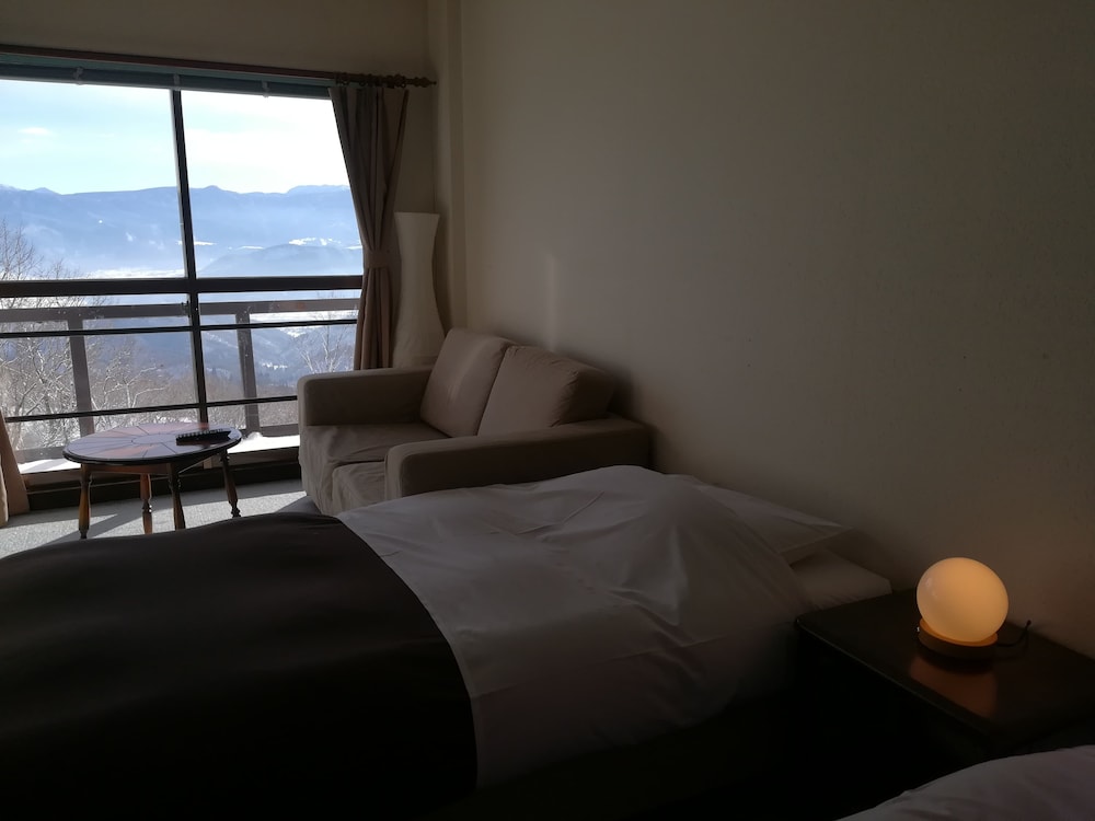 斑尾高原 フジオ ペンション 松本・軽井沢