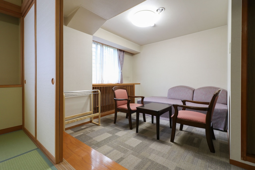 ホテル 白樺 荘 志賀 高原 松本・軽井沢