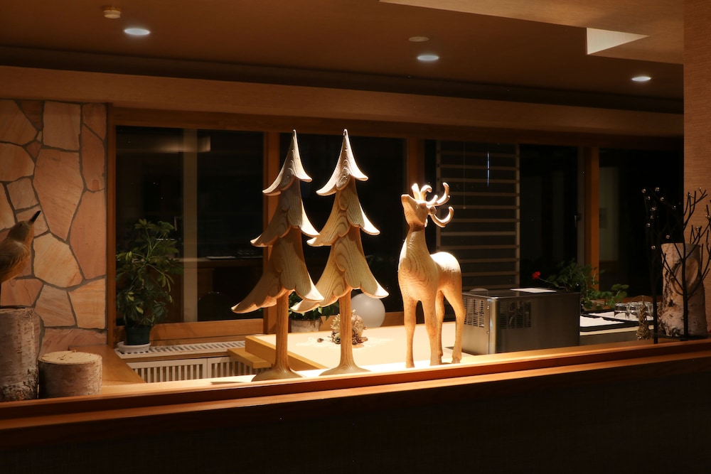 ホテル 白樺 荘 志賀 高原 松本・軽井沢