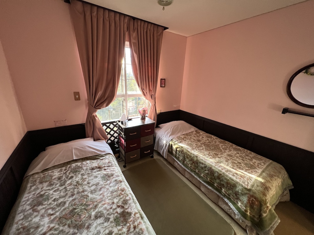 ペンション ワイルドフラワー 松本・軽井沢