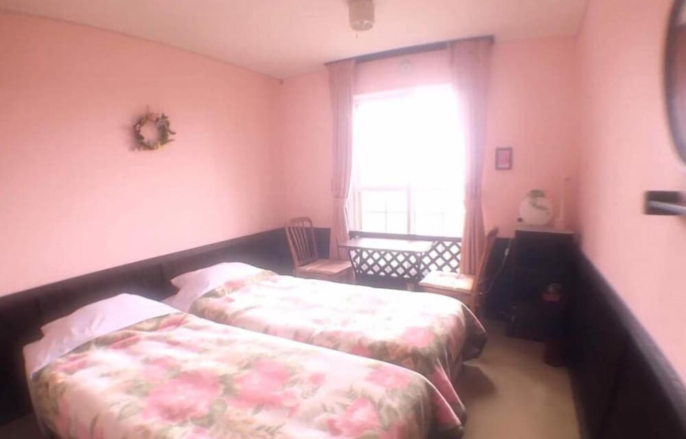 ペンション ワイルドフラワー 松本・軽井沢