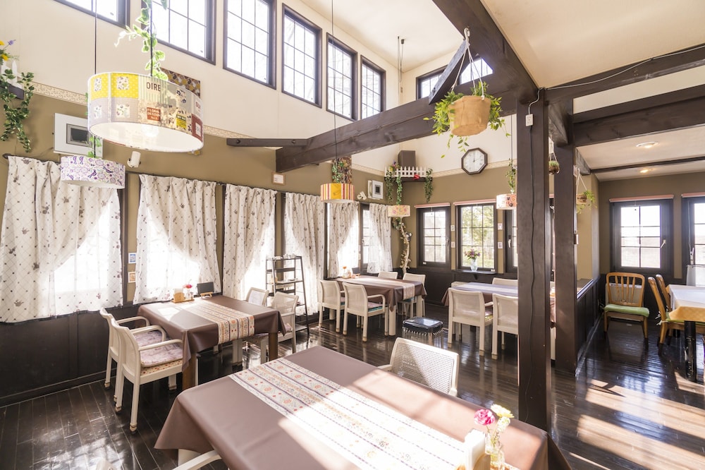 ペンション ワイルドフラワー 松本・軽井沢