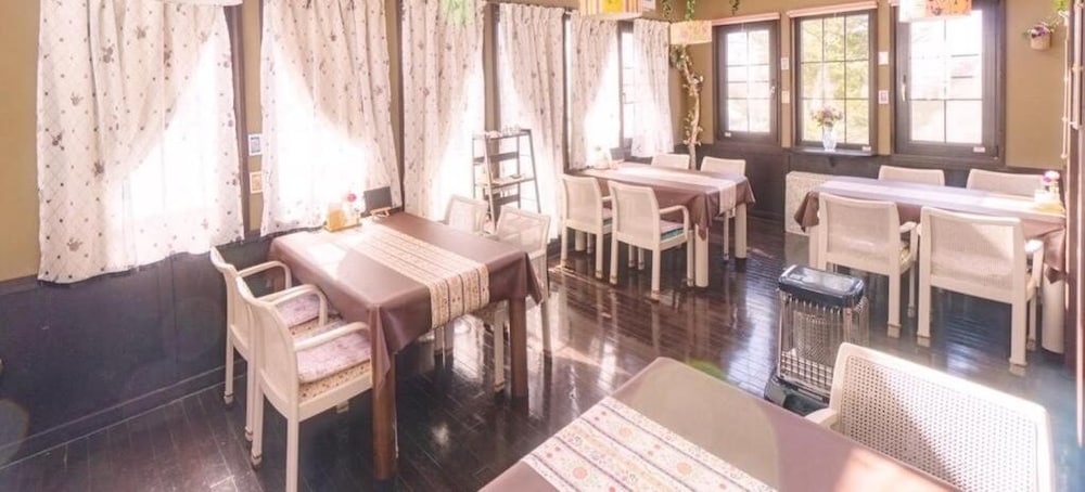 ペンション ワイルドフラワー 松本・軽井沢