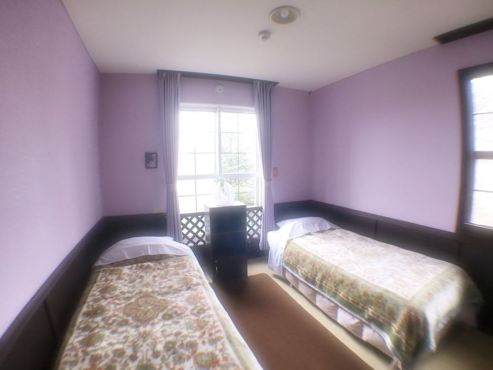 ペンション ワイルドフラワー 松本・軽井沢