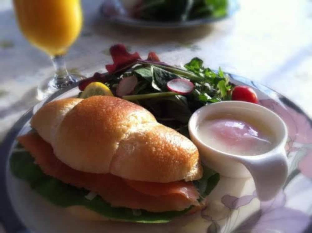 ペンション ワイルドフラワー 松本・軽井沢