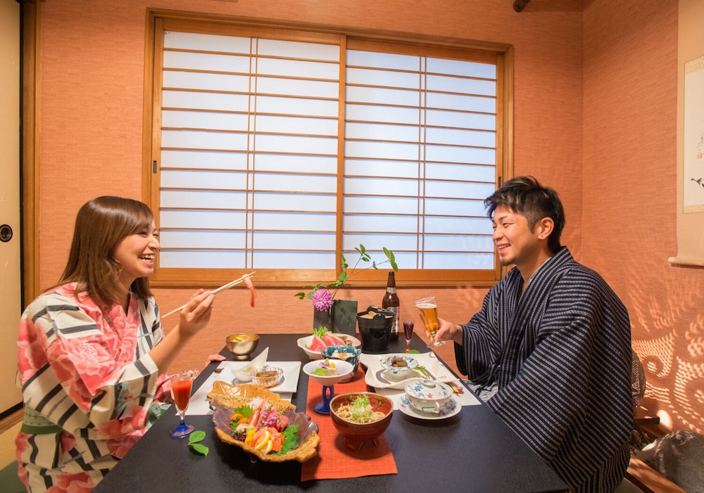 ホテルはなや 松本・軽井沢