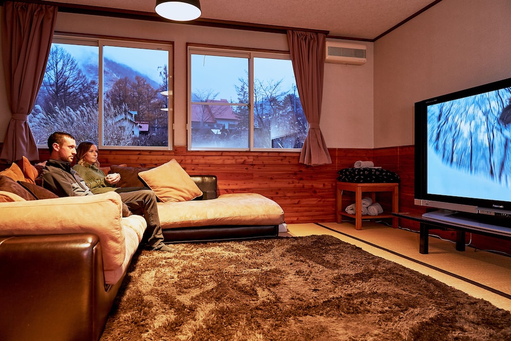 CANOPY CORTINA LODGE 松本・軽井沢